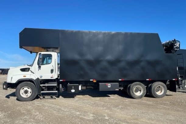Freightliner | ST Sales